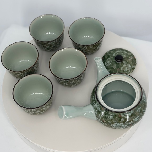 Arita Ware Japanese Tea Set Green Floral Teapot Cups Made in Japan Vintage 96-04